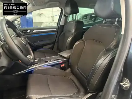 Photo 54 Renault Megane Mégane IV Berline TCe 140 EDC FAP - 21N