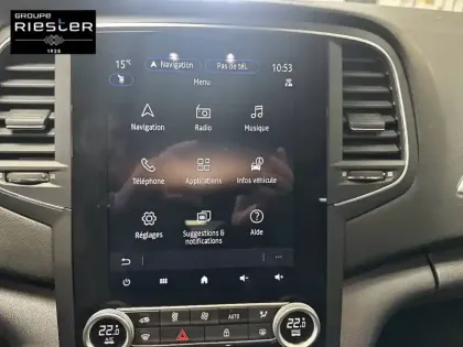 Photo 42 Renault Megane Mégane IV Berline TCe 140 EDC FAP - 21N