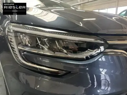 Photo 59 Renault Megane Mégane IV Berline TCe 140 EDC FAP - 21N