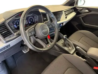 Photo 14 Audi A1  Sportback 30 TFSI 110 ch S tronic 7