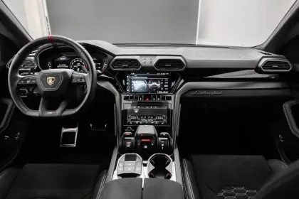 Photo 30 Lamborghini Urus  4.0 V8 666 ch BVA8