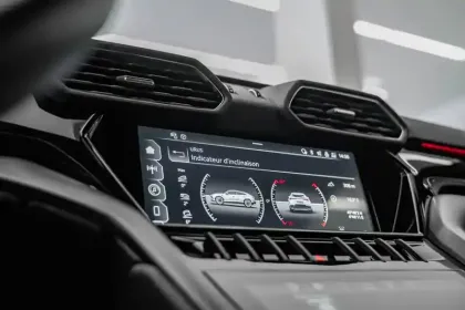 Photo 25 Lamborghini Urus  4.0 V8 666 ch BVA8