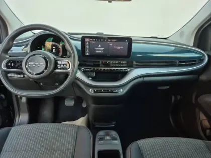 Photo 23 Fiat 500  e 118 ch