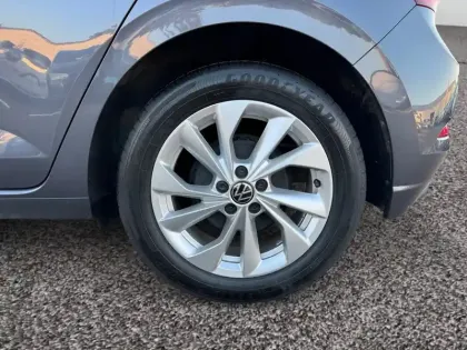 Photo 101 Volkswagen Polo  1.0 TSI 95 S&S BVM5