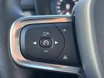 Photo 11 Volvo Xc40  T3 163 ch Geartronic 8