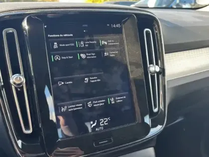 Photo 16 Volvo Xc40  T3 163 ch Geartronic 8