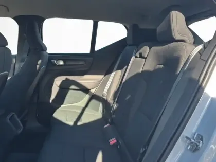 Photo 6 Volvo Xc40  T3 163 ch Geartronic 8