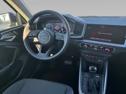 Photo 13 Audi A1  Sportback 25 TFSI 95 ch S tronic 7