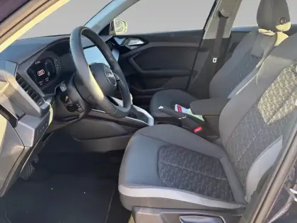 Photo 8 Audi A1  Sportback 25 TFSI 95 ch S tronic 7