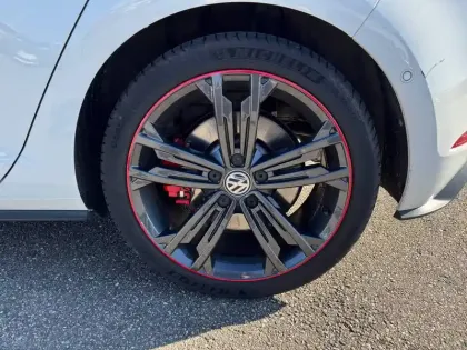 Photo 57 Volkswagen Golf  2.0 TSI 245 DSG7