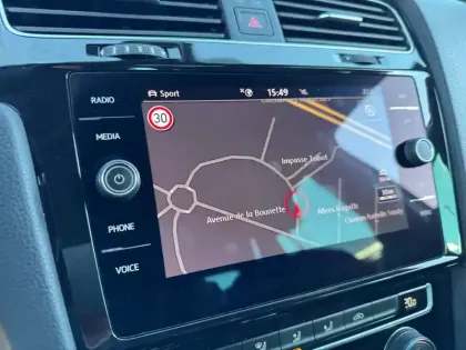 Photo 62 Volkswagen Golf  2.0 TSI 245 DSG7