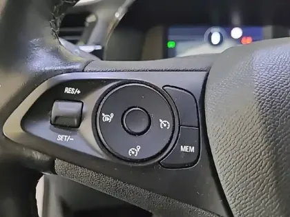 Photo 26 Opel Corsa  1.2 Turbo 100 ch BVM6