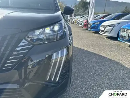 Photo 22 Peugeot 2008  Hybrid 136 e-DCS6