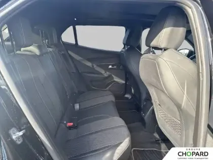 Photo 19 Peugeot 2008  Hybrid 136 e-DCS6