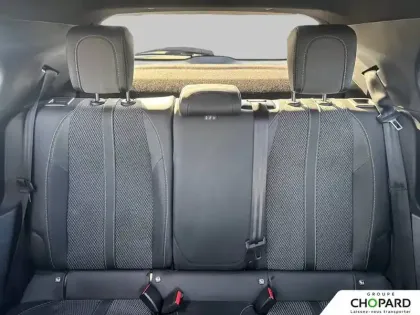 Photo 18 Peugeot 2008  Hybrid 136 e-DCS6