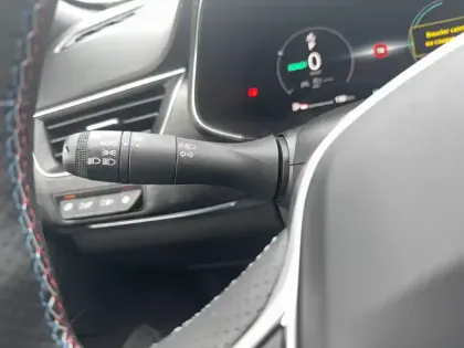 Photo 33 Renault Arkana  E-Tech full hybrid 145 GSR2