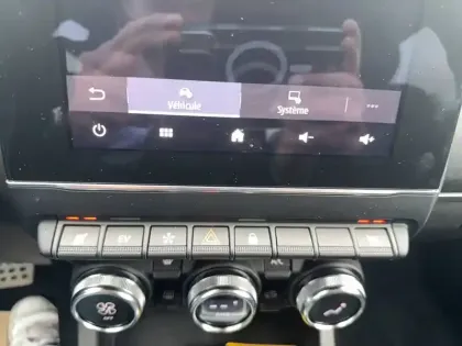 Photo 21 Renault Arkana  E-Tech full hybrid 145 GSR2