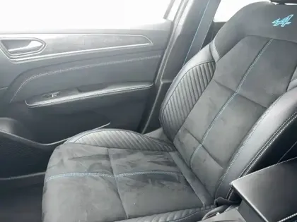 Photo 29 Renault Arkana  E-Tech full hybrid 145 GSR2