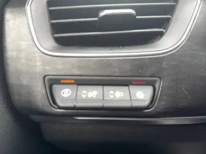 Photo 35 Renault Arkana  E-Tech full hybrid 145 GSR2