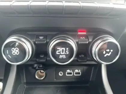 Photo 22 Renault Arkana  E-Tech full hybrid 145 GSR2