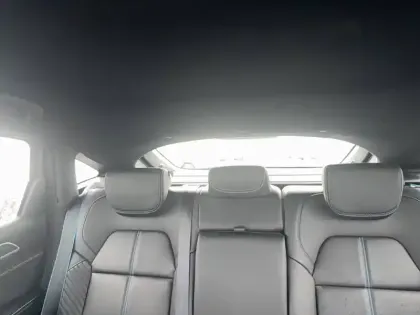 Photo 39 Renault Arkana  E-Tech full hybrid 145 GSR2