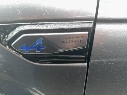 Photo 42 Renault Arkana  E-Tech full hybrid 145 GSR2