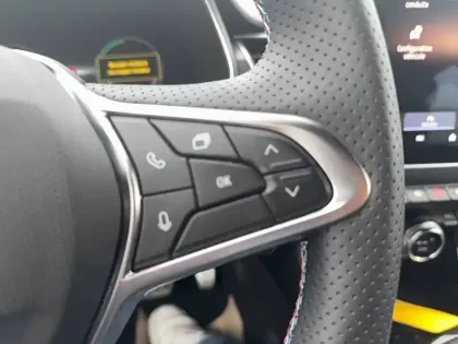 Photo 30 Renault Arkana  E-Tech full hybrid 145 GSR2