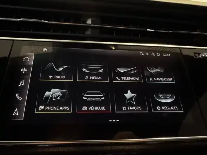 Photo 33 Audi Q8 RS  TFSI 600 ch Tiptronic 8 Quattro