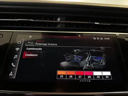 Photo 54 Audi Q8 RS  TFSI 600 ch Tiptronic 8 Quattro