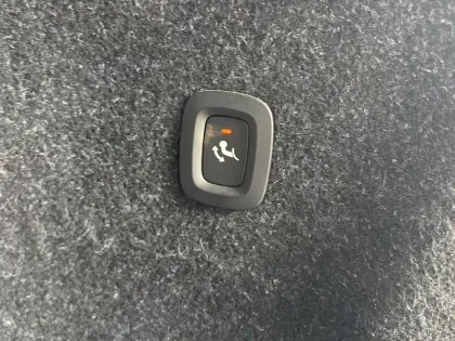 Photo 7 Volvo Xc40  T4 Recharge 129+82 ch DCT7