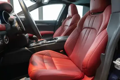 Photo 76 Maserati Ghibli  3.0 V6 350