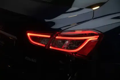 Photo 37 Maserati Ghibli  3.0 V6 350