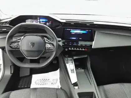 Photo 7 Peugeot 308  PHEV 180 e-EAT8