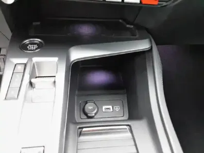 Photo 22 Peugeot 308  PHEV 180 e-EAT8