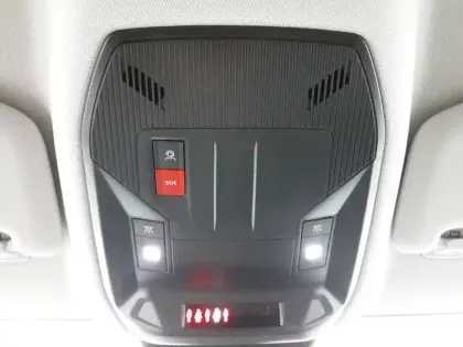 Photo 30 Peugeot 308  PHEV 180 e-EAT8