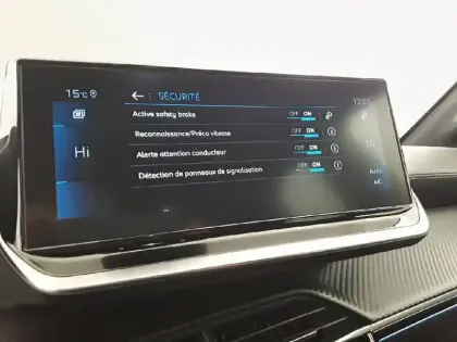 Photo 44 Peugeot 208  PureTech 100 S&S EAT8