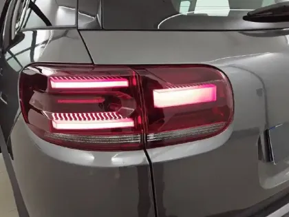 Photo 16 Citroën C5 aircross  PureTech 130 S&S EAT8