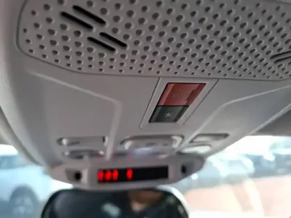 Photo 21 Peugeot 2008  Electrique 136 ch