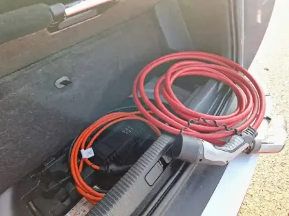 Photo 25 Peugeot 2008  Electrique 136 ch