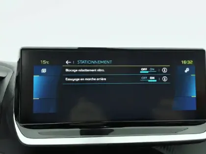 Photo 90 Peugeot 2008  Electrique 136 ch