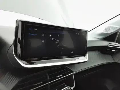 Photo 20 Peugeot 208  PureTech 75 S&S BVM5