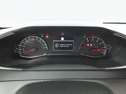 Photo 31 Peugeot 208  PureTech 75 S&S BVM5