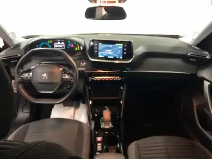 Photo 6 Peugeot 2008  Moteur électrique 136 ch