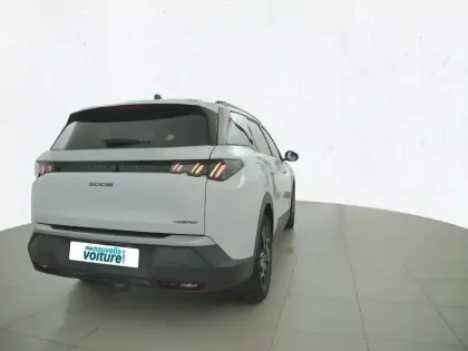 Photo 44 Peugeot 5008  Hybrid 136 e-DCS6