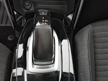 Photo 41 Peugeot 208  Electrique 50 kWh 136ch