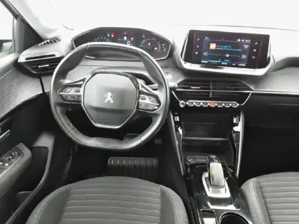 Photo 35 Peugeot 208  Electrique 50 kWh 136ch