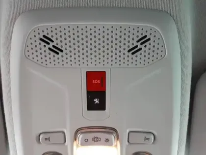 Photo 51 Peugeot 208  Electrique 50 kWh 136ch