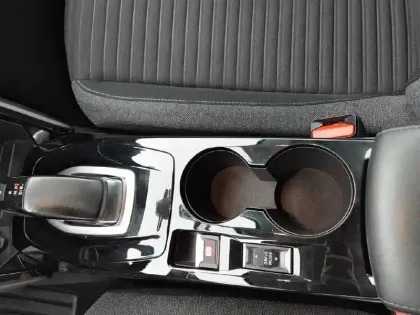 Photo 53 Peugeot 208  Electrique 50 kWh 136ch