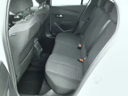 Photo 39 Peugeot 208  Electrique 50 kWh 136ch