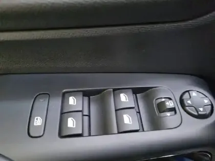 Photo 30 Citroën C5 aircross  Hybride Rechargeable 225 e-EAT8